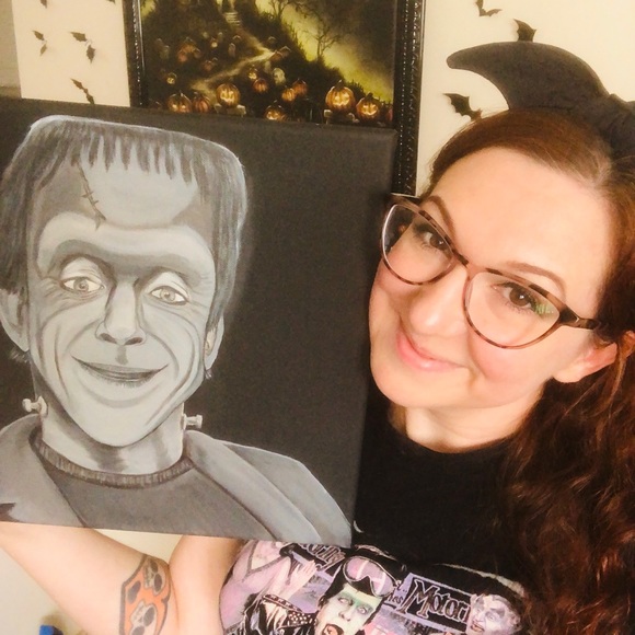 🎃Meet your Posher, Toni 🎃 - Picture 2 of 8